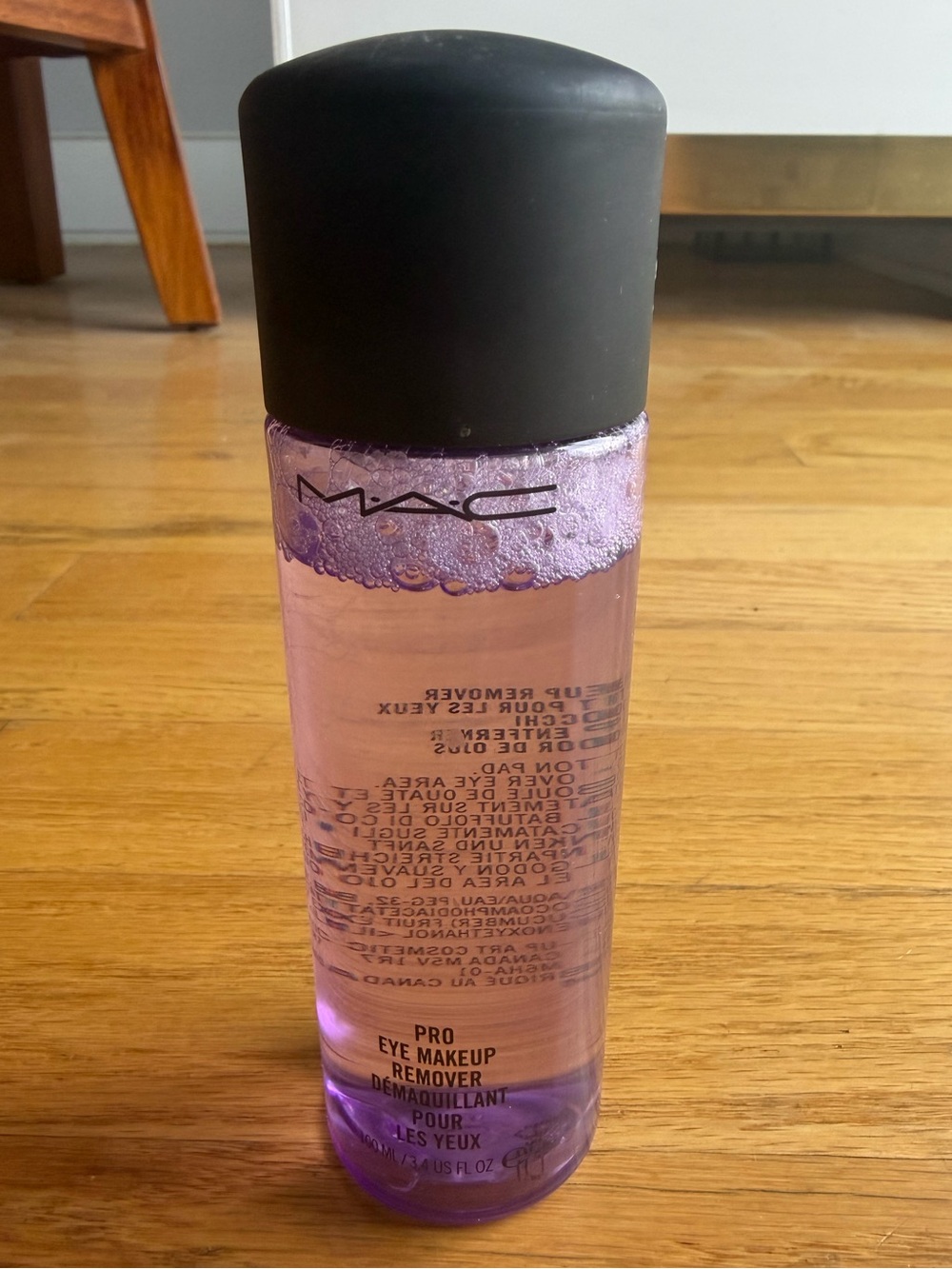 DISCONTINUED M*A*C Cosmetics Pro Eye Makeup Remover (3.4 fl oz / 100 mL).